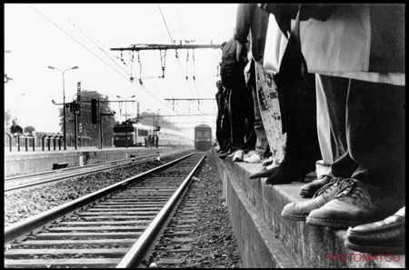 FRANCE BANLIEUE GREVE TRAIN 1