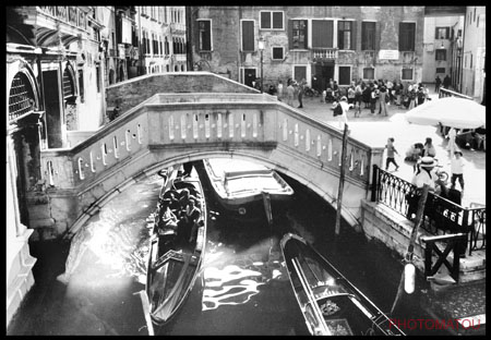 ITALIE VENISE CANAL